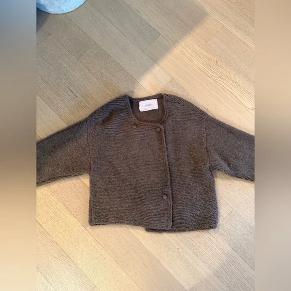 Women's Chunky Brown Knit Cardigan - Picture 2 of 4